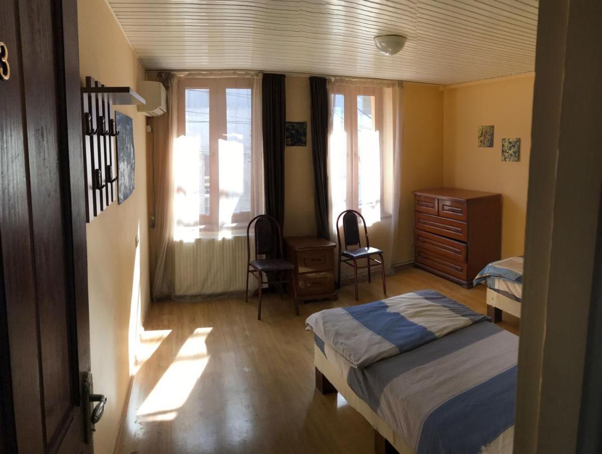Home Stay Georgia Tbilisi Exteriör bild