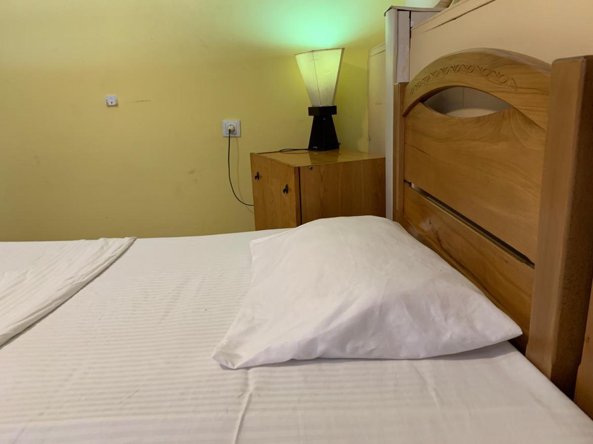 Home Stay Georgia Tbilisi Exteriör bild