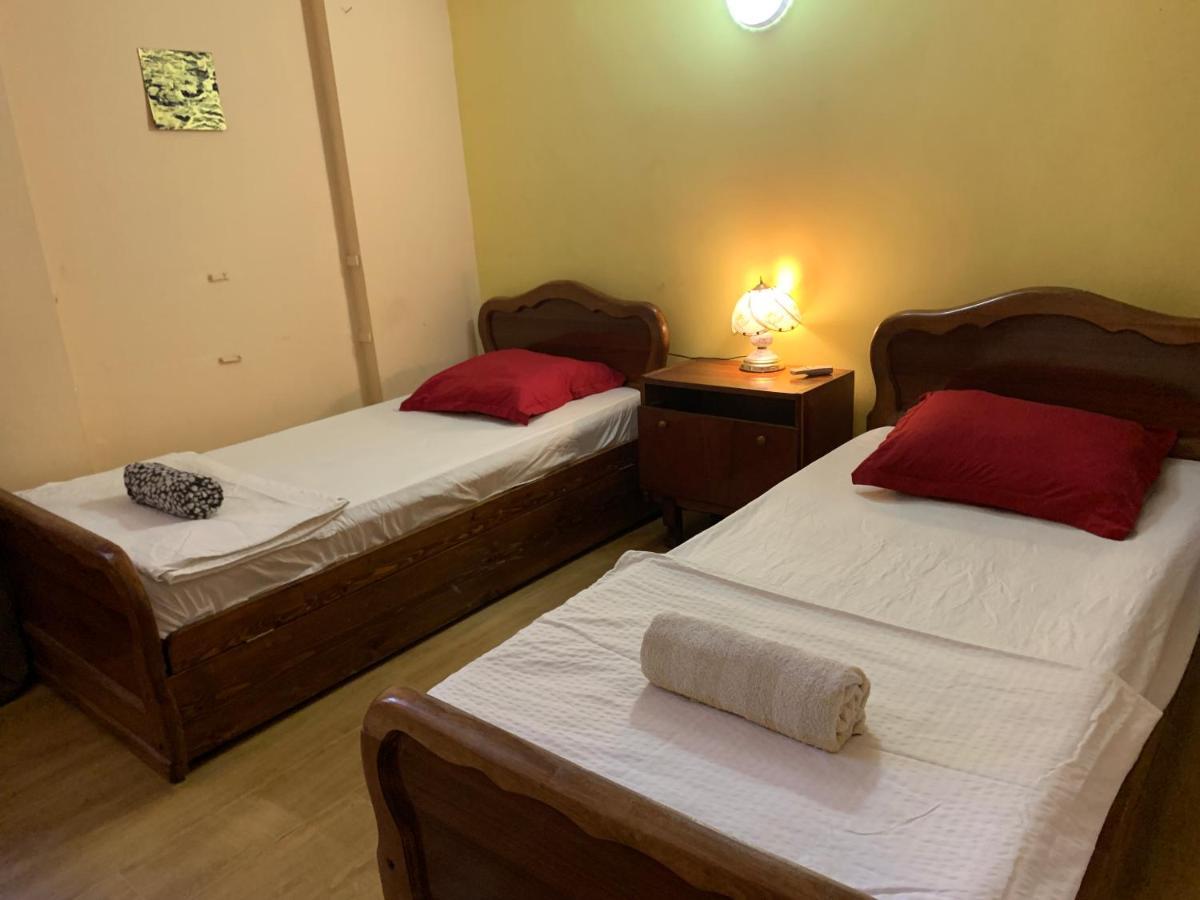 Home Stay Georgia Tbilisi Exteriör bild