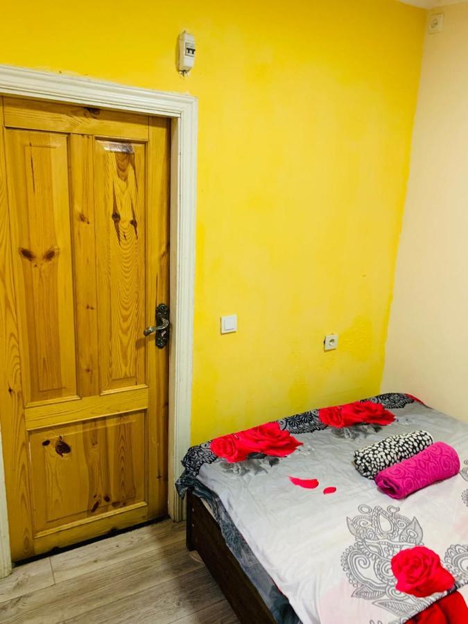 Home Stay Georgia Tbilisi Exteriör bild
